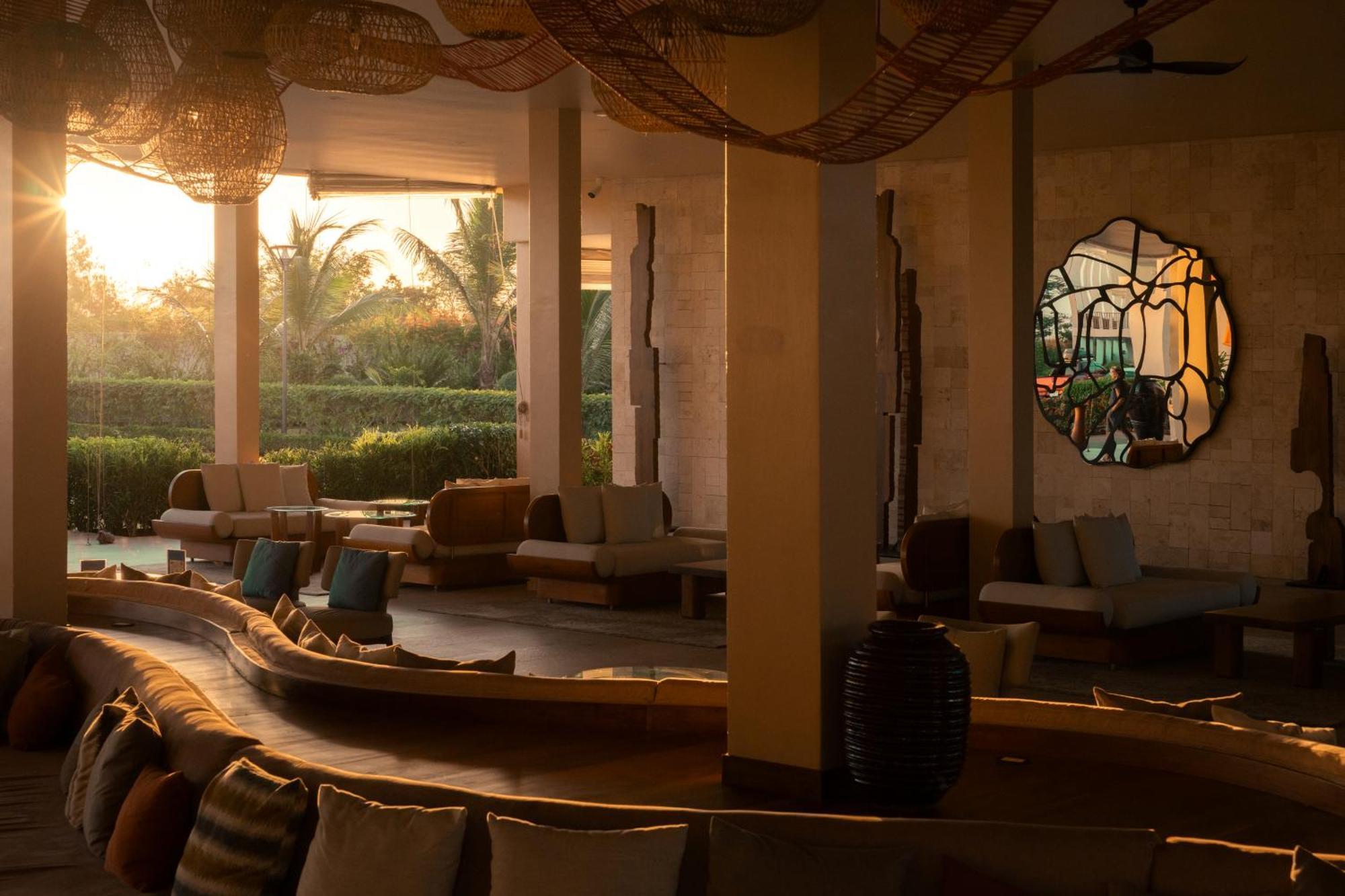 فندق The Mora Zanzibar ماتيموي المظهر الخارجي الصورة The bar at the hotel